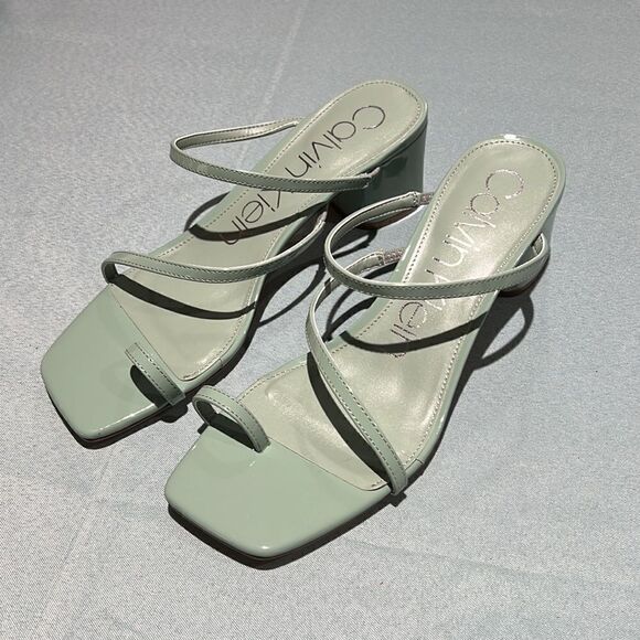 Calvin Klein Womens White Sandals Size 10M B43 - Picture 5 of 9